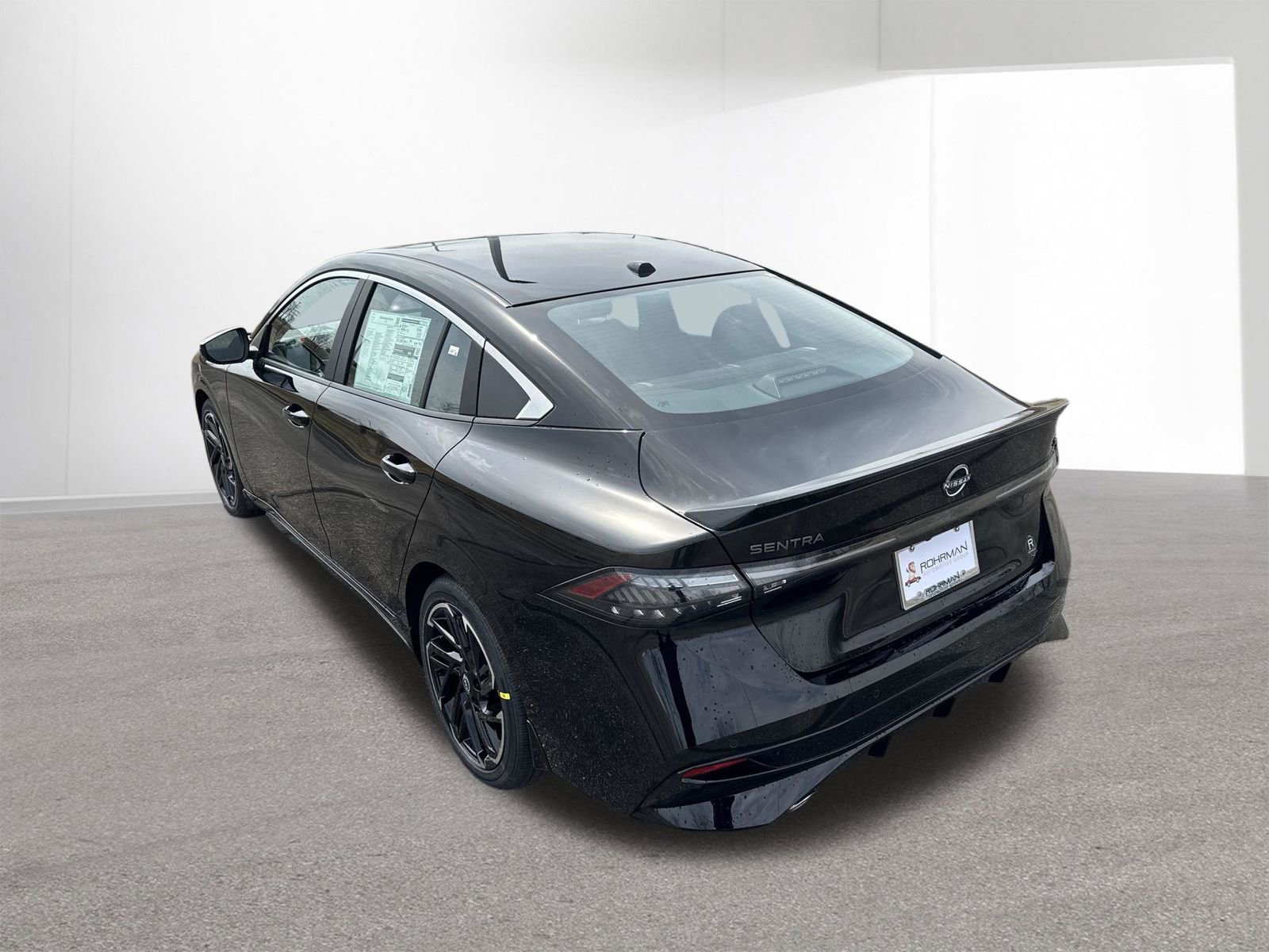 New 2026 Nissan Sentra SR w/ SR Premium Package FWD image 31