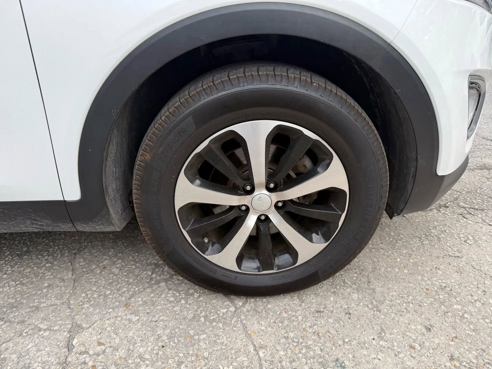 Used 2018 Kia Sorento EX FWD image 24