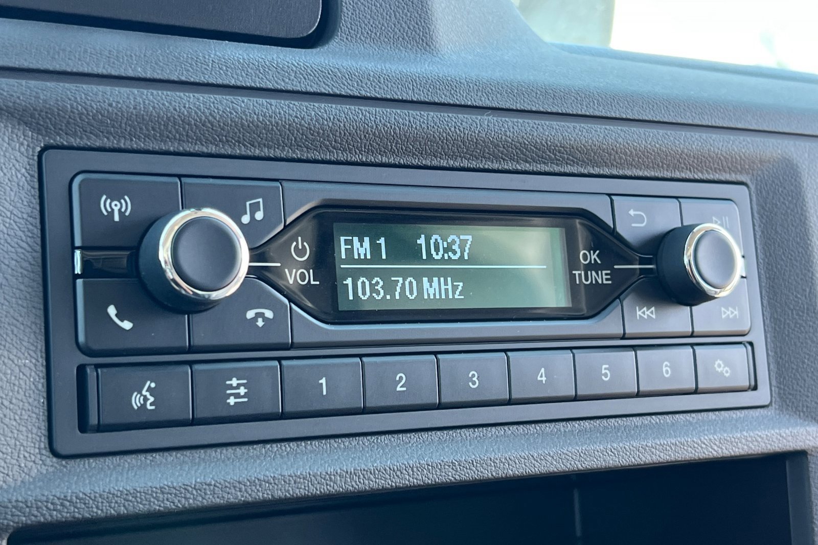 New 2026 Ford E-350 and Econoline 350 Super Duty w/ Power Equipment Group image 22