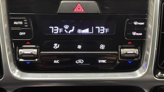 Used 2022 Kia Sorento SX image 18
