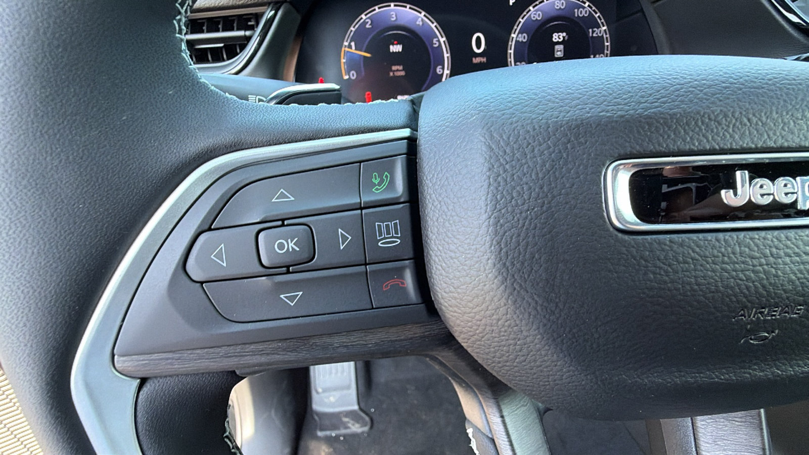 New 2026 Jeep Grand Cherokee Altitude AWD/4WD image 24