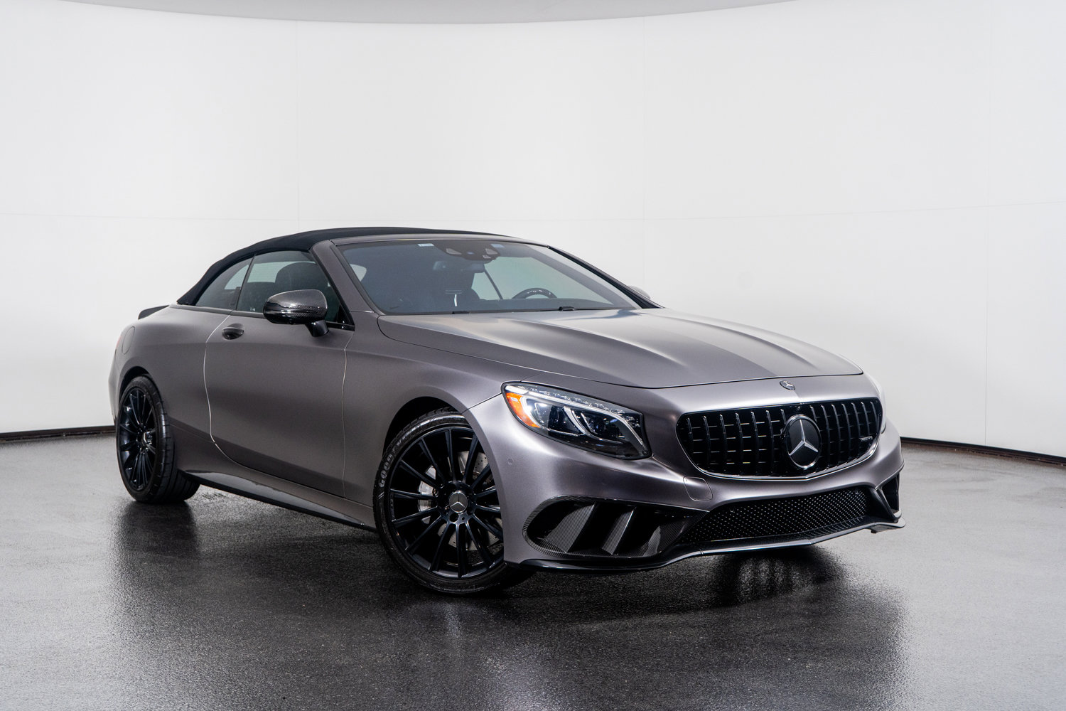 Used 2017 Mercedes-Benz S 550 Cabriolet image 5