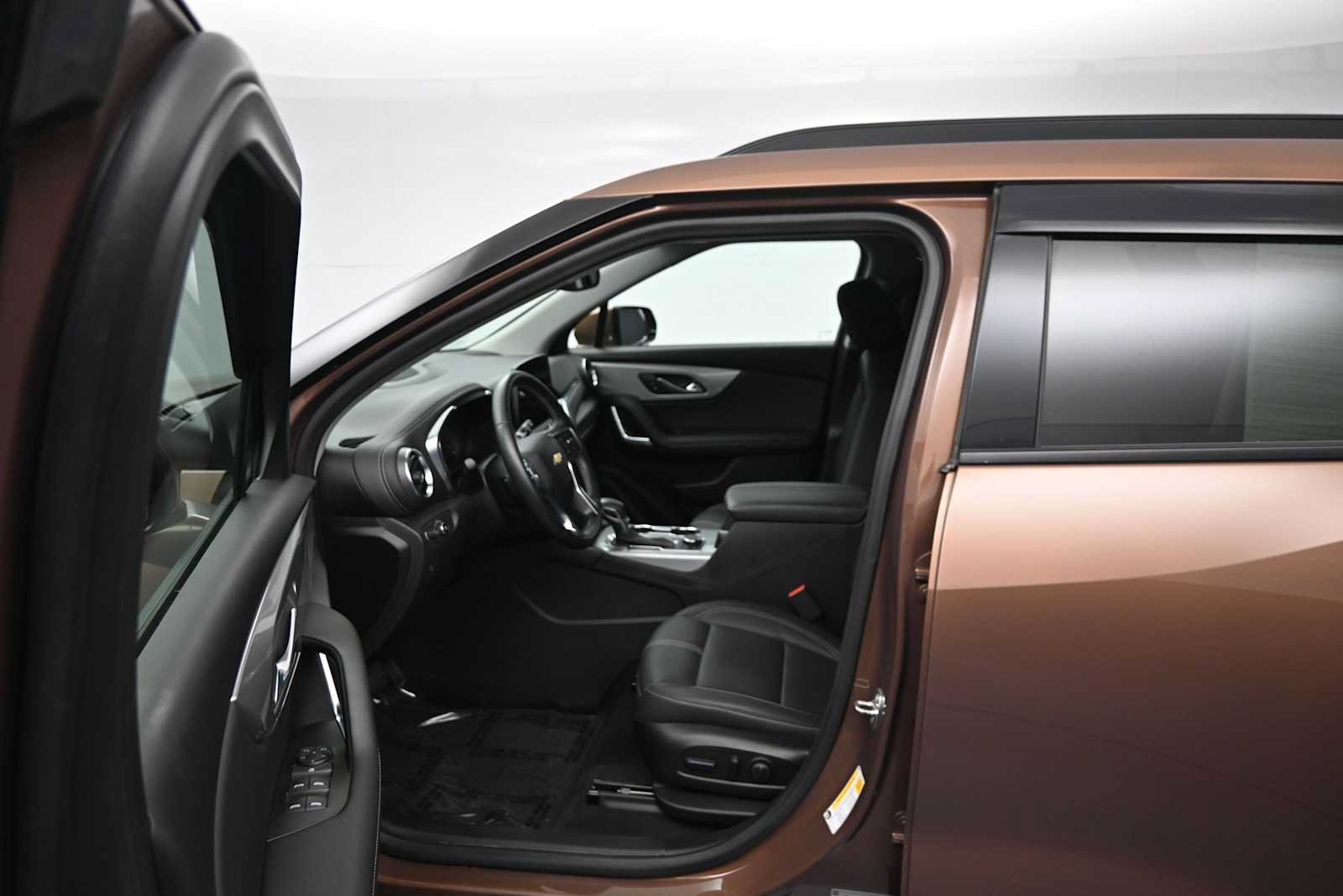 Used 2023 Chevrolet Blazer LT AWD/4WD image 9