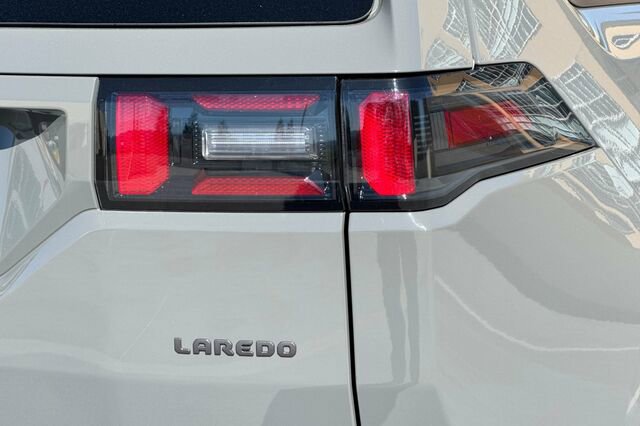 New 2026 Jeep Cherokee Laredo image 23