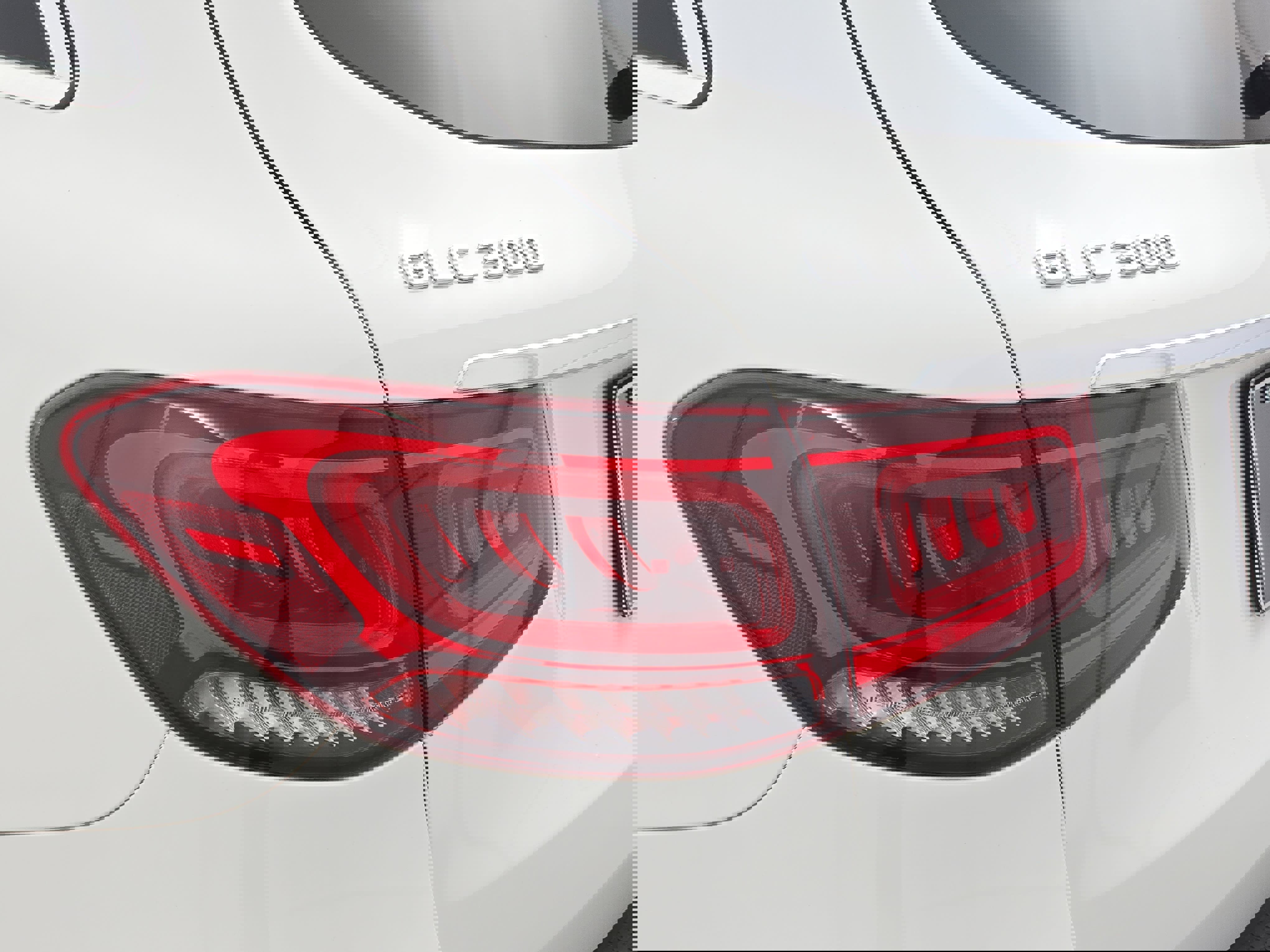 Certified 2022 Mercedes-Benz GLC 300 4MATIC image 35