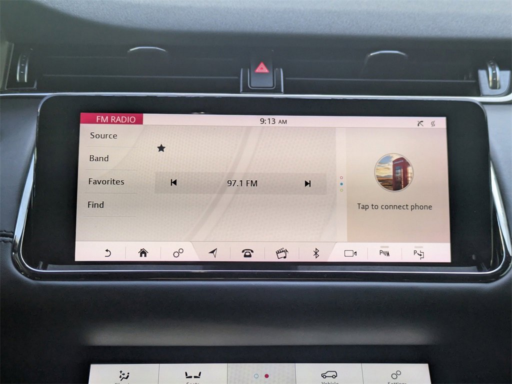 Used 2020 Land Rover Range Rover Evoque R-Dynamic HSE image 19