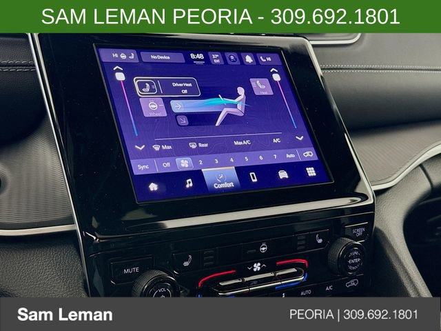 New 2025 Jeep Grand Cherokee Laredo image 15