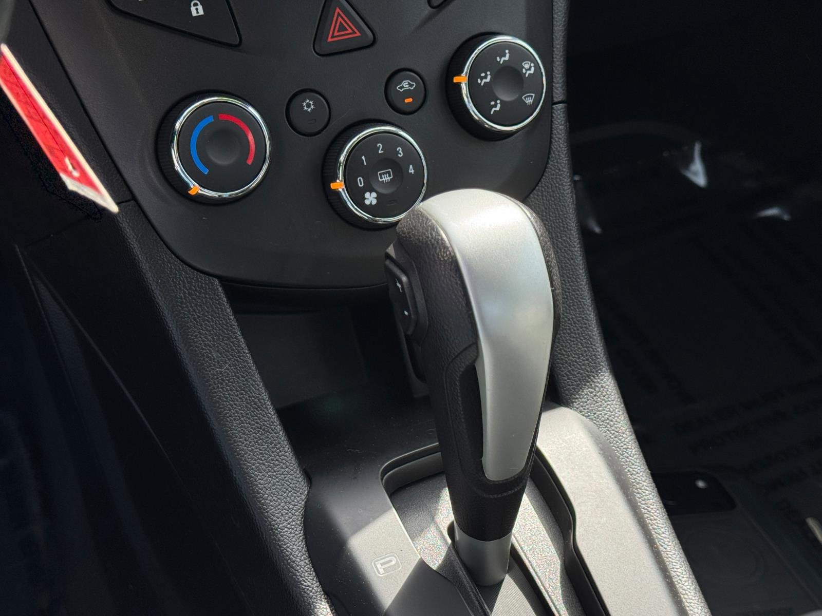 Used 2018 Chevrolet Sonic LS FWD image 18