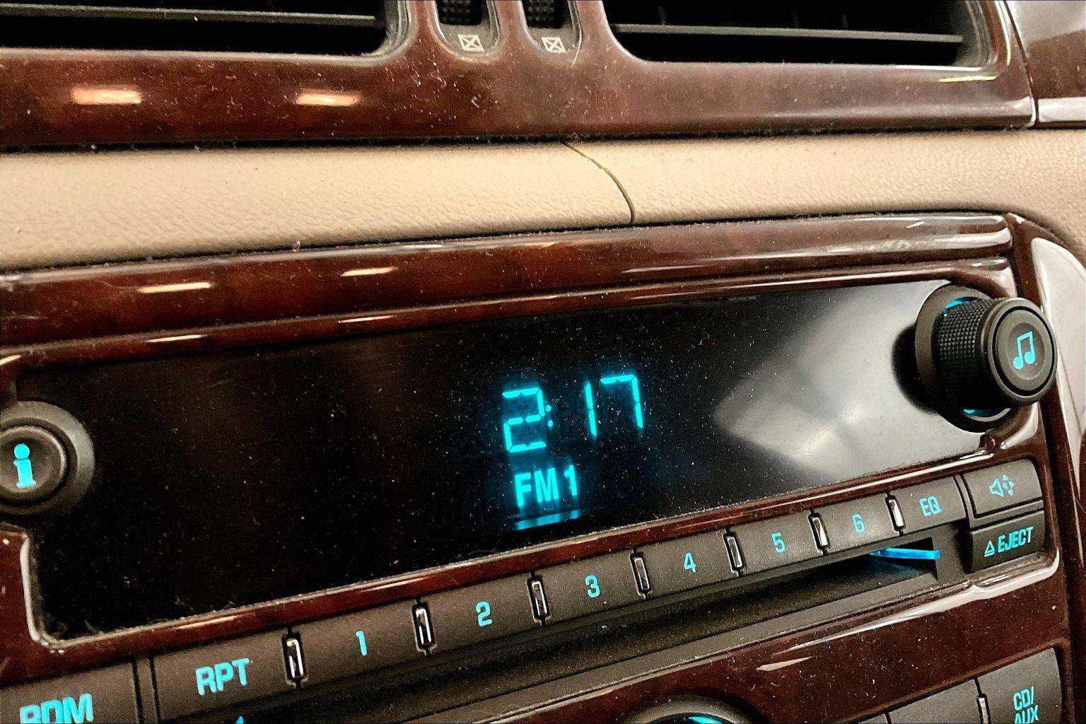 Used 2006 Buick Lucerne CX w/ Driver Confidence Package image 21