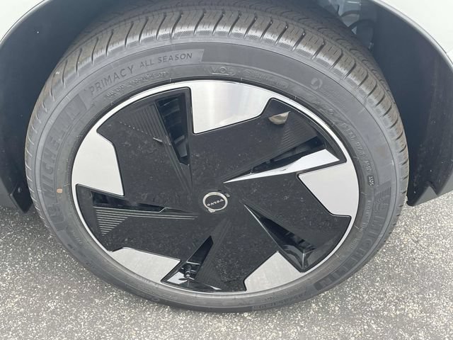 New 2026 Volvo EX30 Plus w/ Protection Package Premier AWD/4WD image 9
