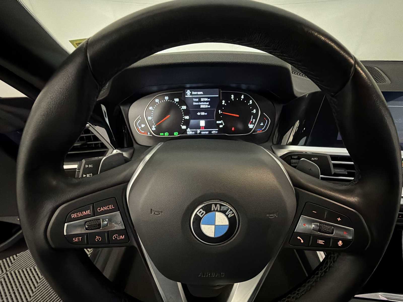 Used 2022 BMW 230i Coupe w/ Convenience Package RWD image 13