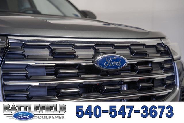 New 2026 Ford Explorer Active AWD/4WD image 13