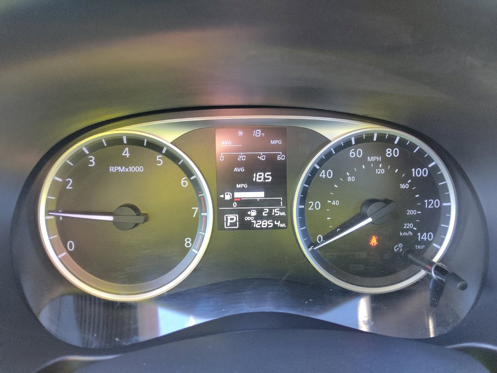 Used 2020 Nissan Kicks S image 23