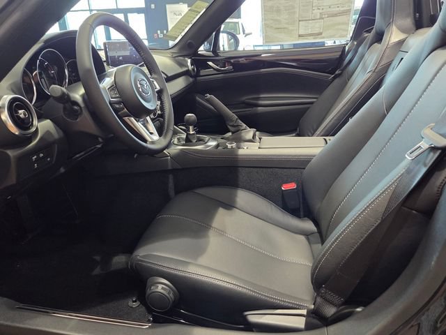 New 2026 MAZDA MX-5 Miata RF Grand Touring RWD image 4