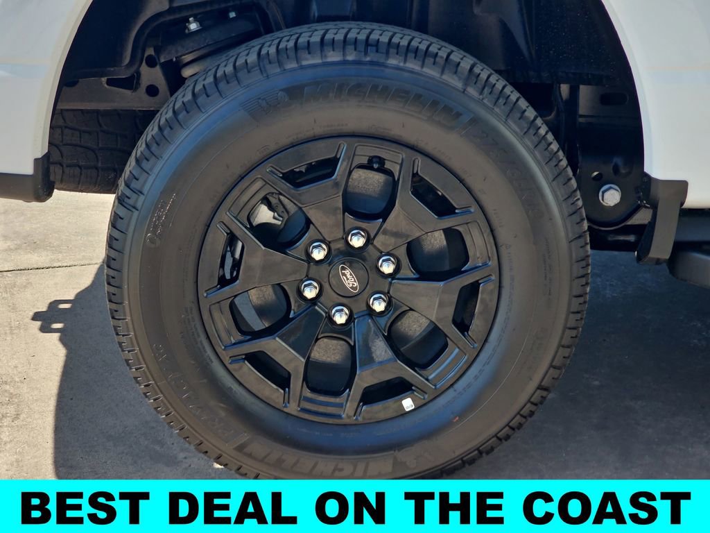 New 2025 Ford F150 Lightning XLT AWD/4WD image 38