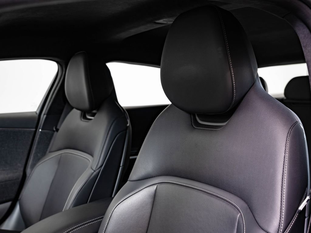 Used 2024 Lucid Air Touring image 24