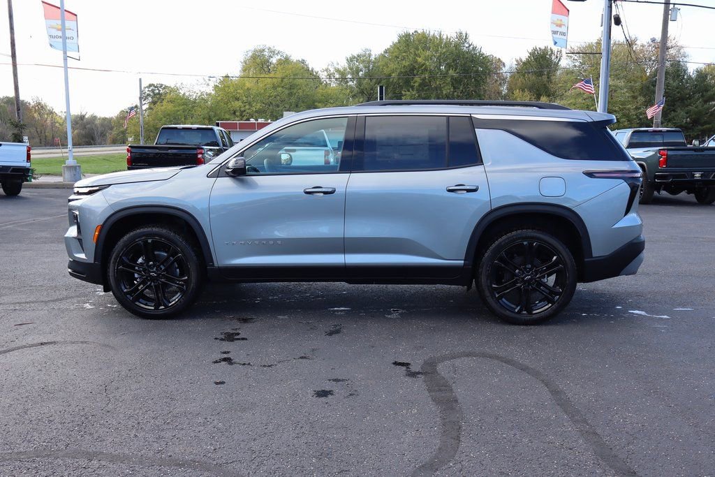 New 2026 Chevrolet Traverse LT w/ Driver Confidence Package image 32