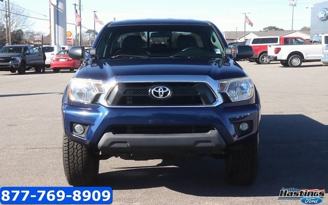 Used 2015 Toyota Tacoma TRD Pro image 2