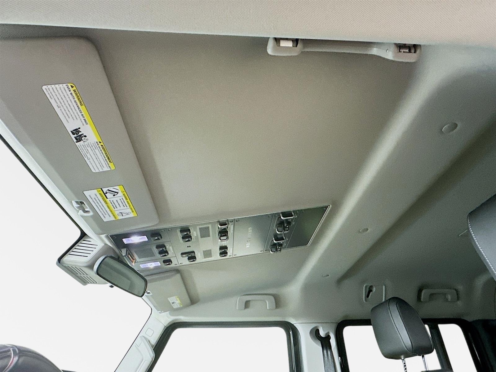 Used 2024 INEOS Grenadier AWD/4WD image 31