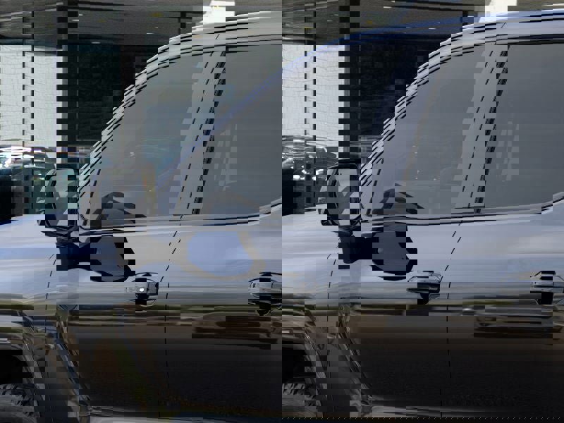 New 2025 GMC Sierra EV Denali image 15