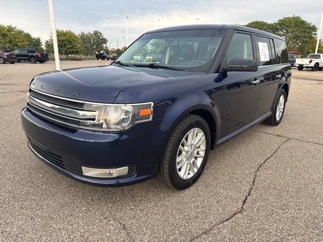 Used 2016 Ford Flex SEL w/ Equipment Group 202A FWD image 3