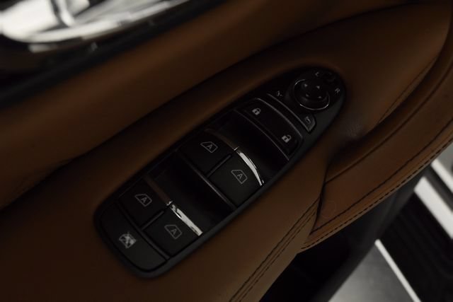 Used 2024 INFINITI QX80 Sensory AWD/4WD image 13