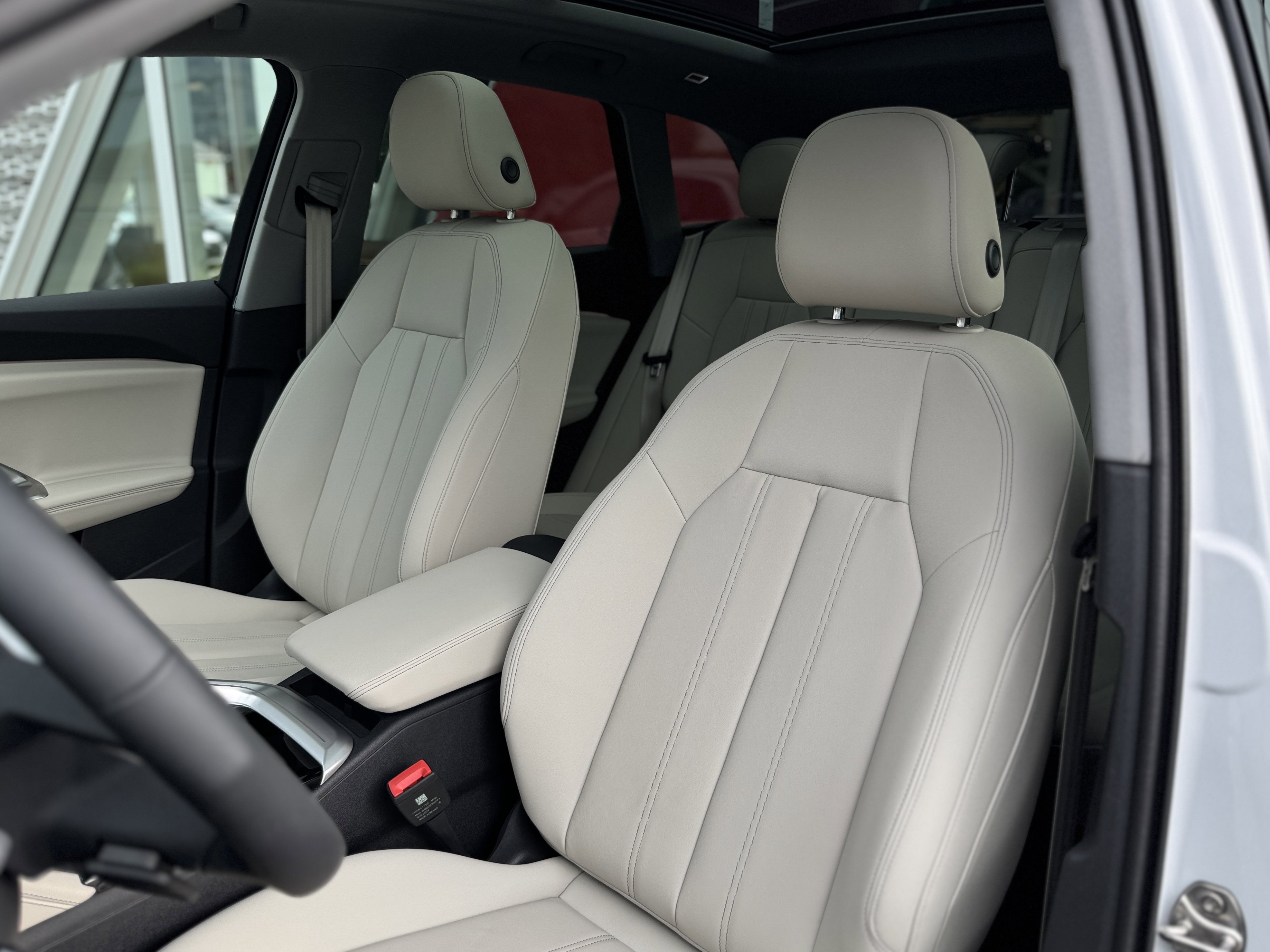 New 2025 Audi Q5 Premium image 5