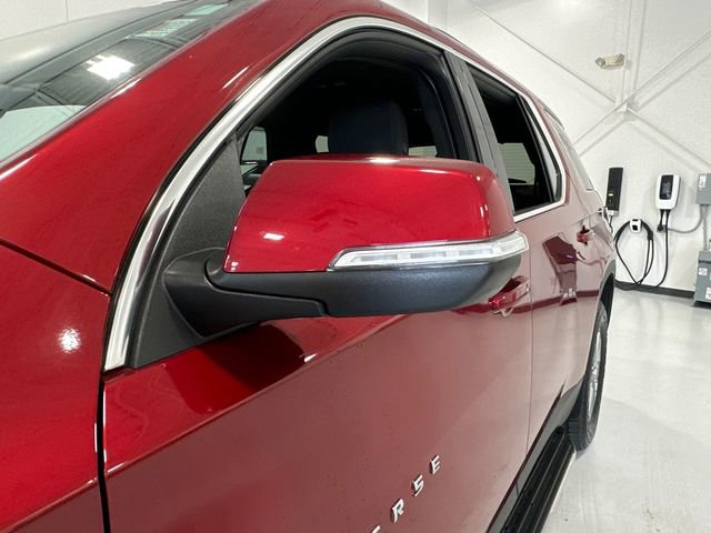 Used 2023 Chevrolet Traverse LT image 12