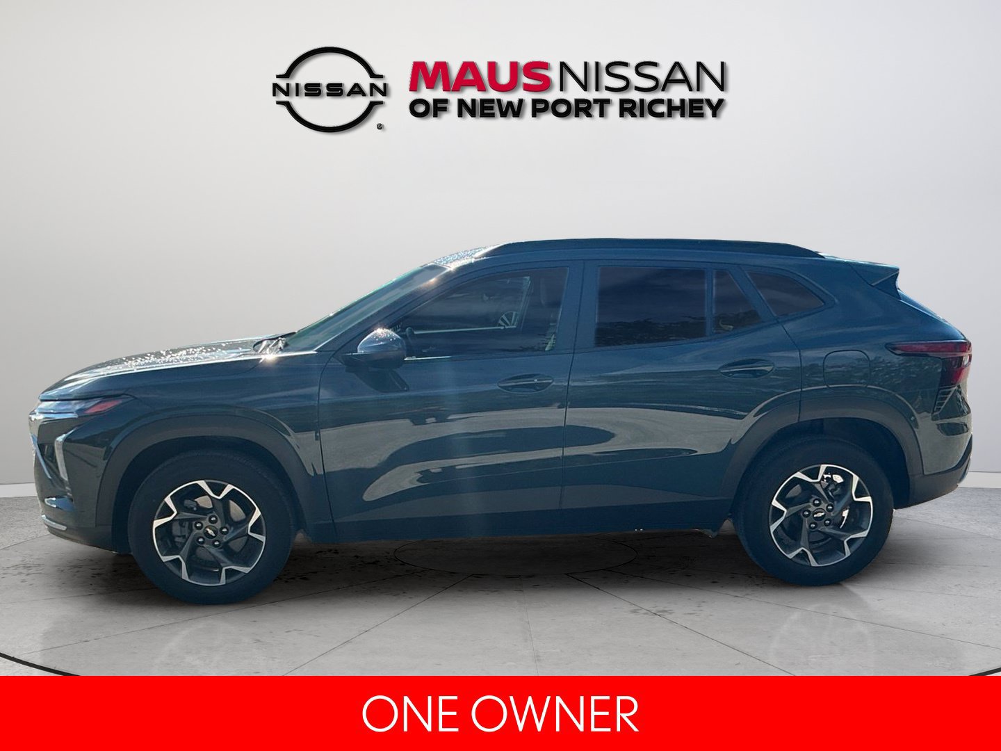 Used 2025 Chevrolet Trax LT w/ Driver Confidence Package FWD image 5