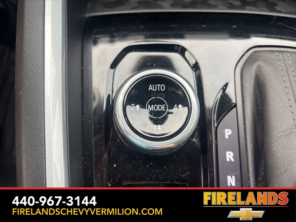 Used 2023 Chevrolet Colorado Trail Boss image 21