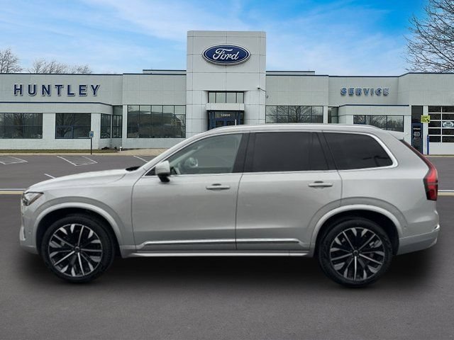 Used 2025 Volvo XC90 B6 Plus AWD/4WD image 7