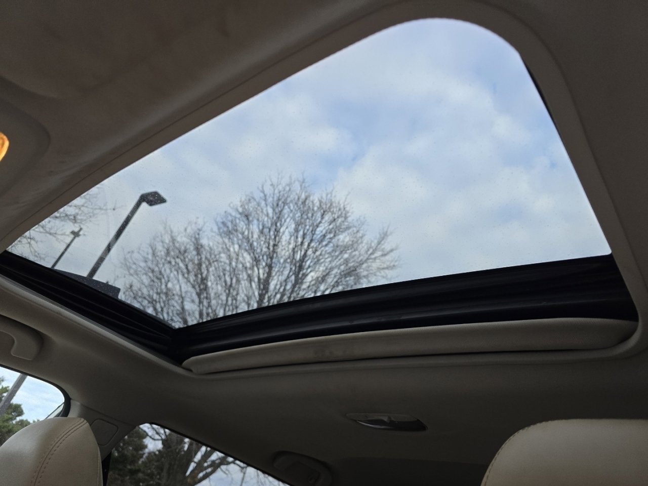 Used 2017 Subaru Outback 2.5i Limited image 13