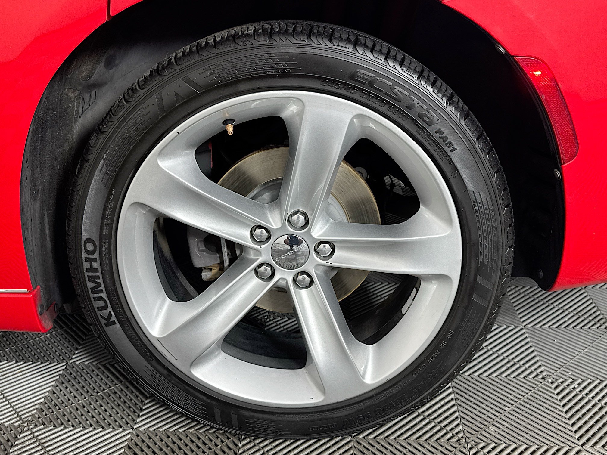 Used 2016 Dodge Charger R/T RWD image 34