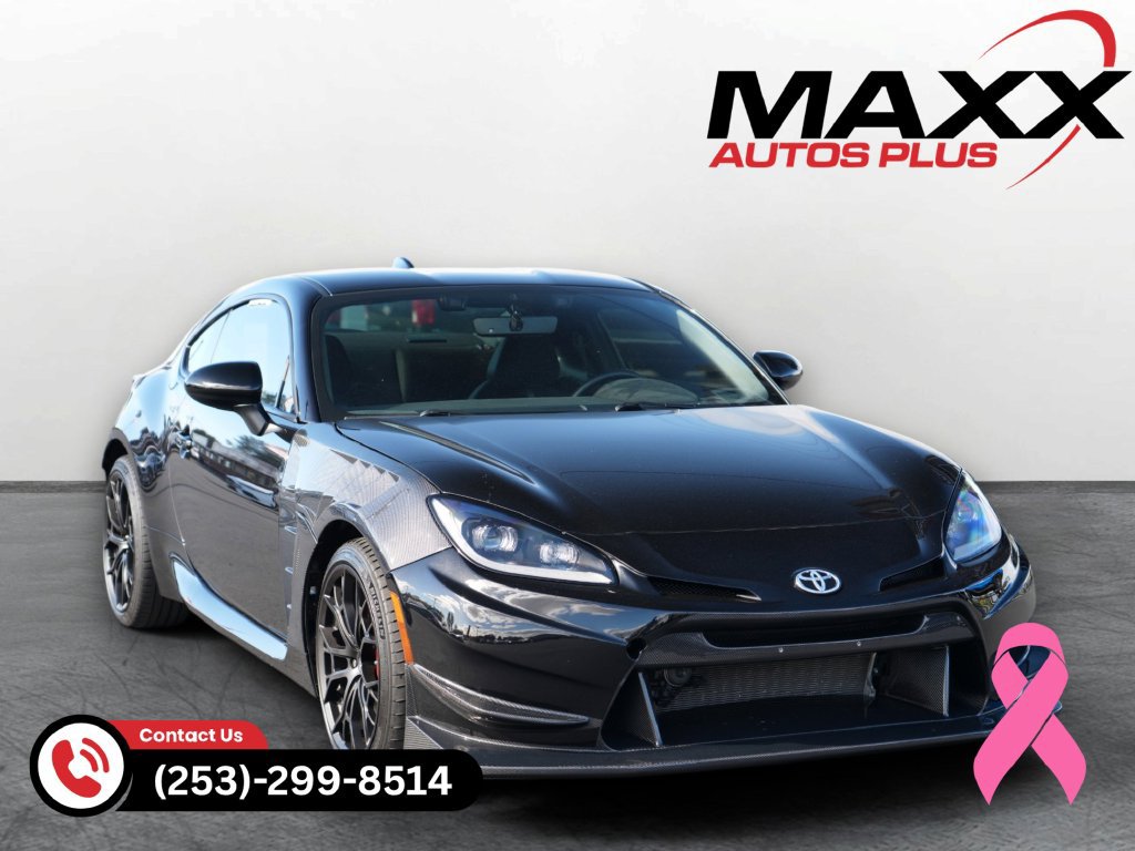 Used 2025 Toyota GR86 Premium w/ Performance Package RWD image 1