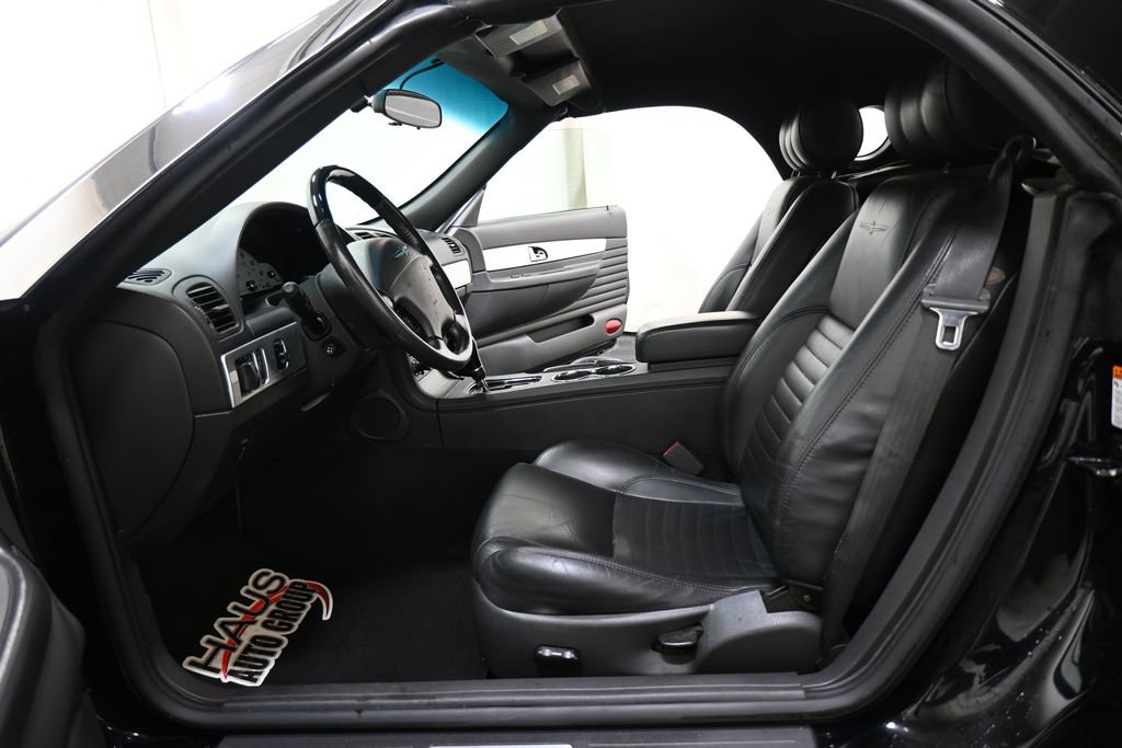 Used 2002 Ford Thunderbird RWD image 6