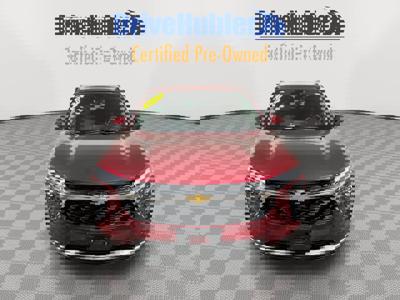 Used 2025 Chevrolet Trax LT w/ LT Convenience Package image 3