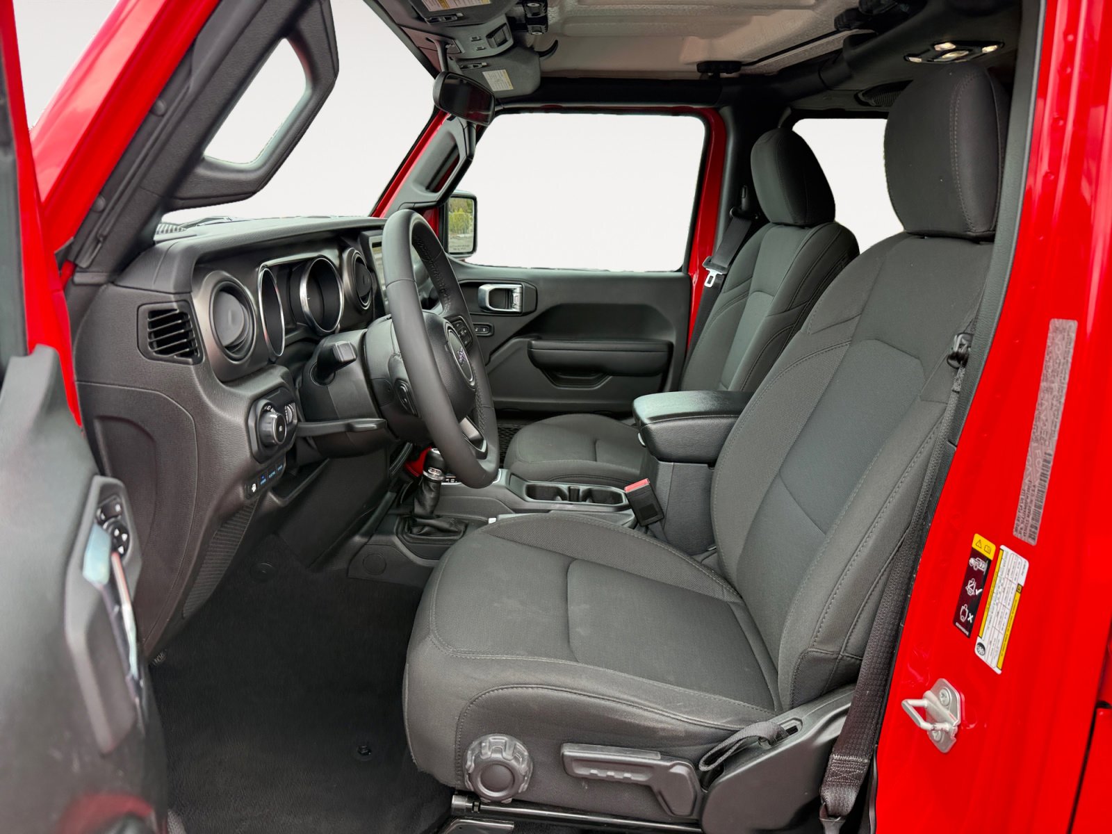 Used 2023 Jeep Wrangler Unlimited image 10