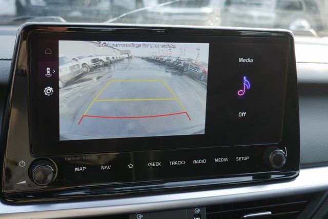 Used 2023 Kia Forte GT-Line w/ GT-Line Premium Package image 4