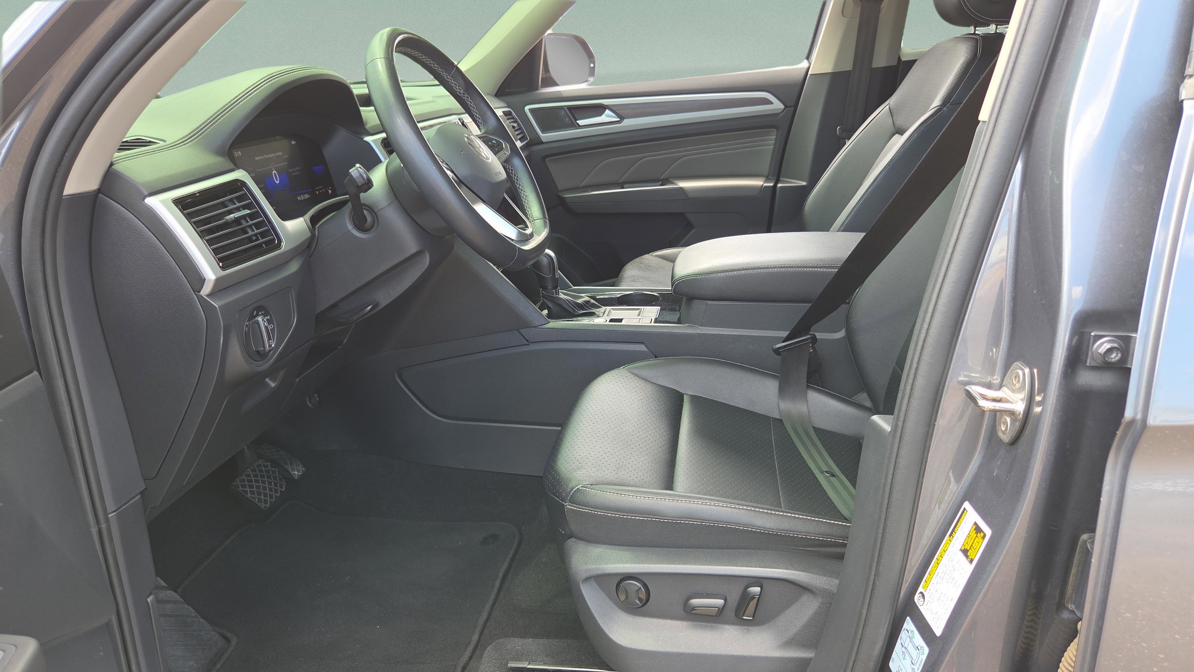 Used 2022 Volkswagen Atlas SE FWD image 9