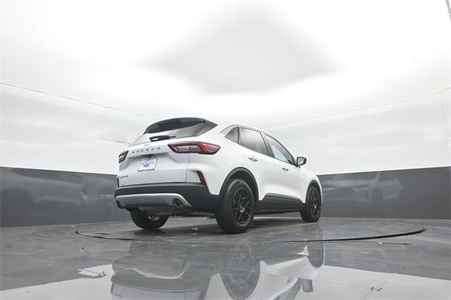 Certified 2024 Ford Escape Active image 30
