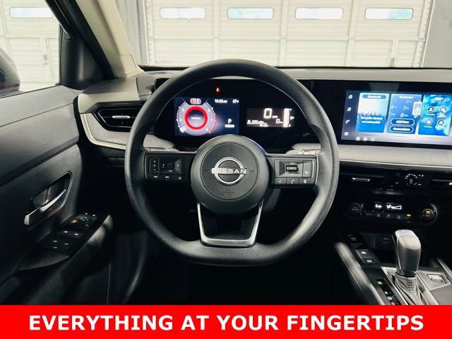 New 2026 Nissan Kicks SV image 5