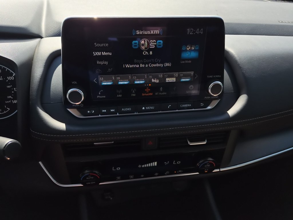 Certified 2026 Nissan Rogue SV FWD image 22