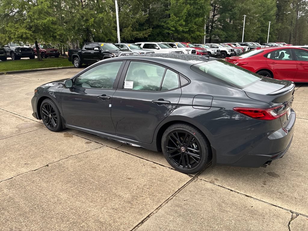 New 2026 Toyota Camry SE FWD image 3