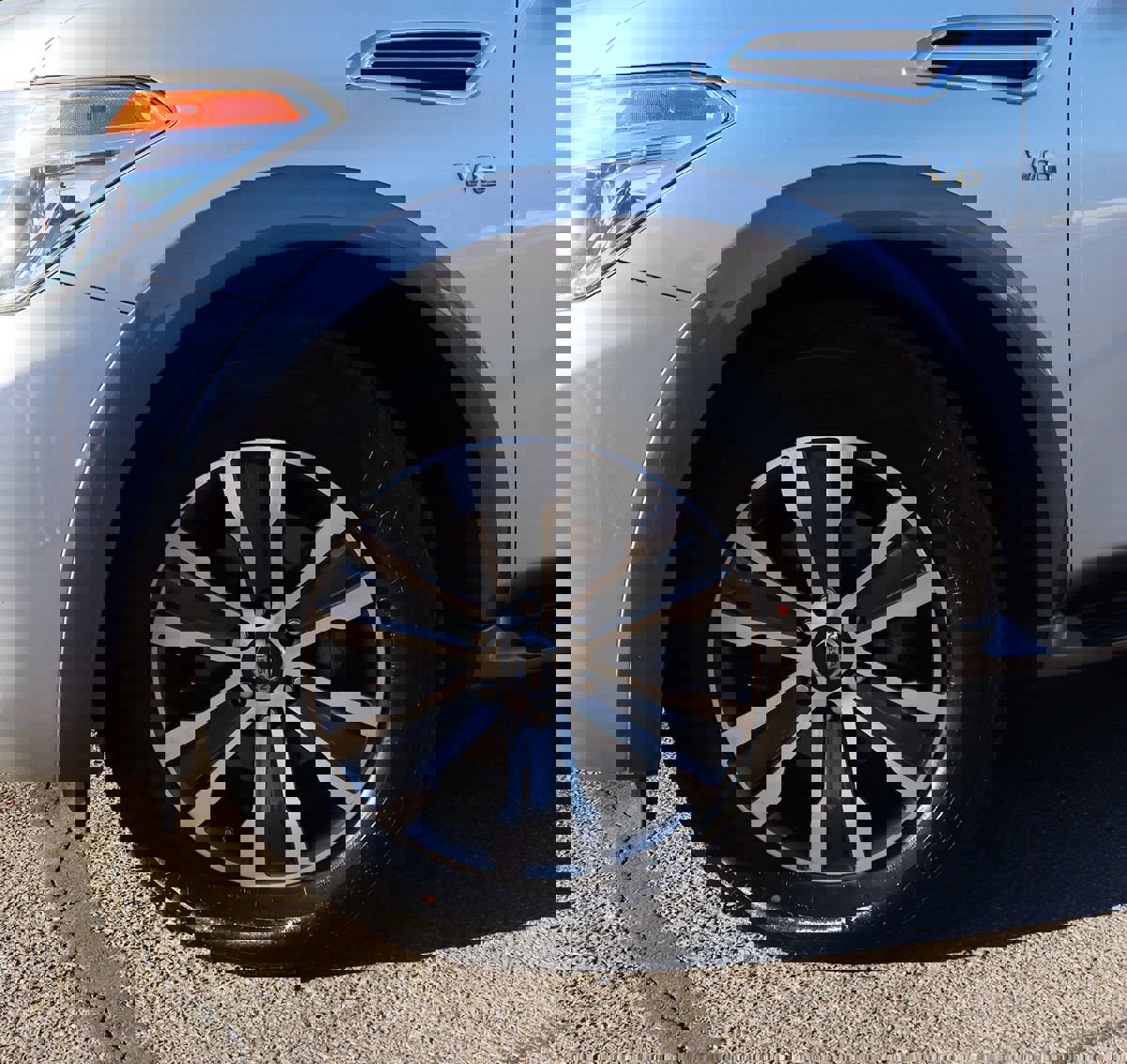 Used 2019 Nissan Armada SL w/ Premium Package image 5