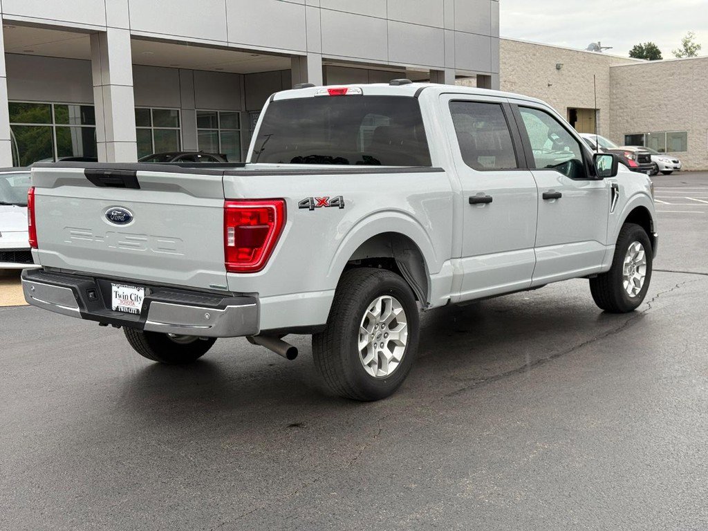 Used 2023 Ford F150 XLT image 3