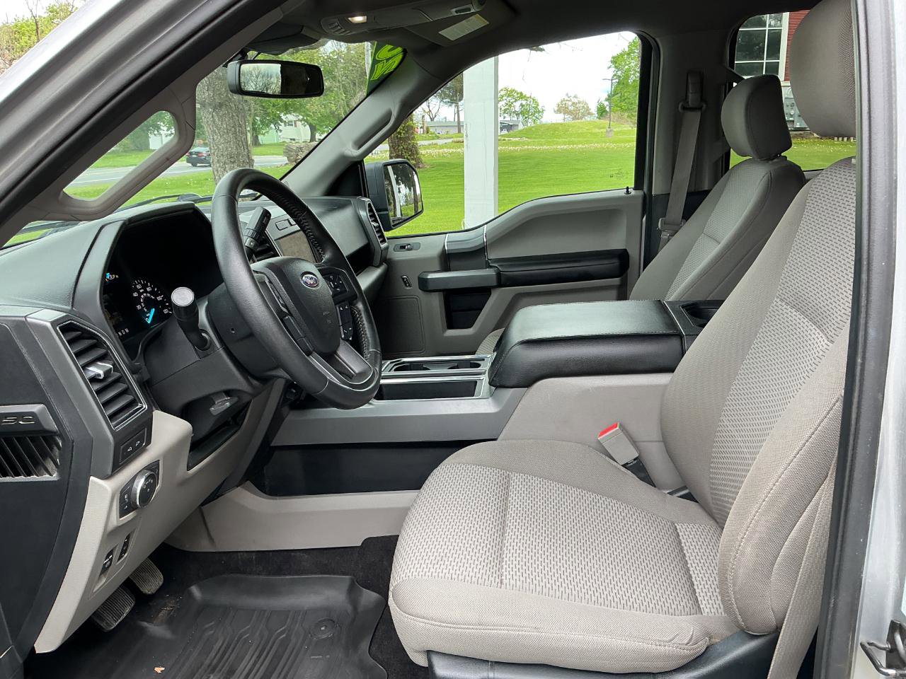 Used 2020 Ford F150 XLT w/ Equipment Group 302A Luxury AWD/4WD image 10