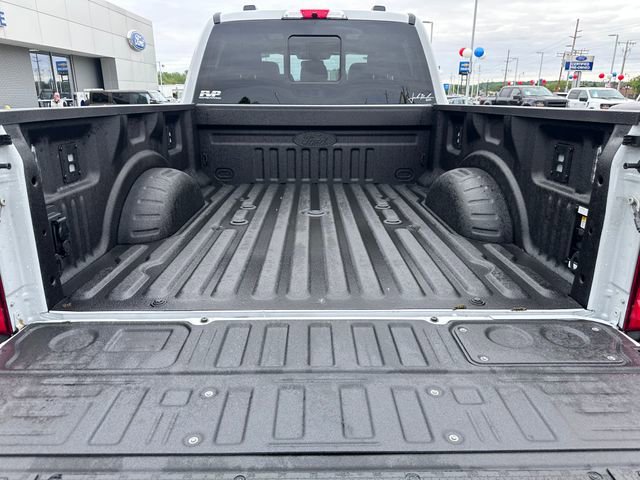 New 2026 Ford F250 Lariat w/ Black Appearance Package AWD/4WD image 7