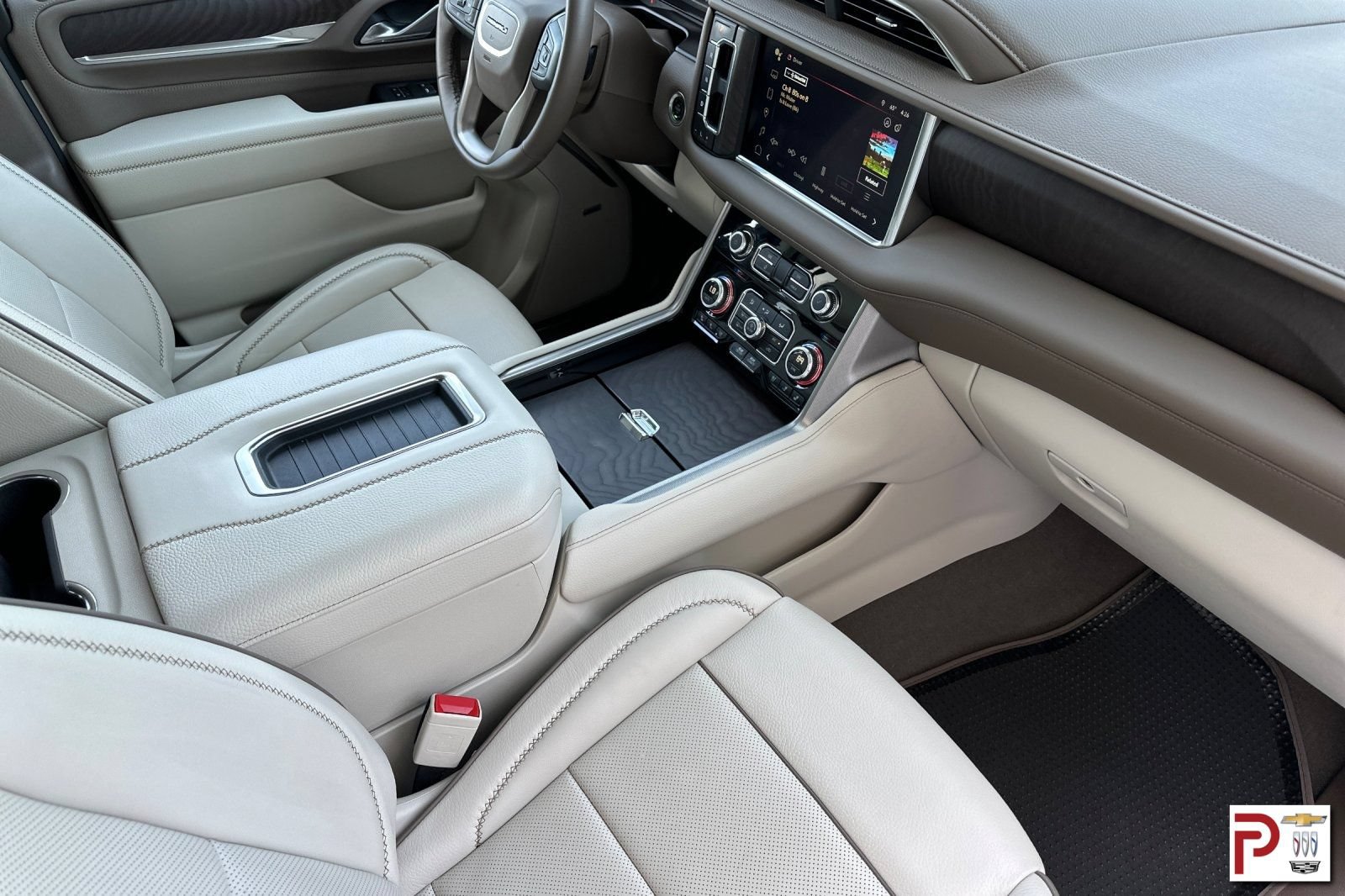 Certified 2024 GMC Yukon Denali AWD/4WD image 19
