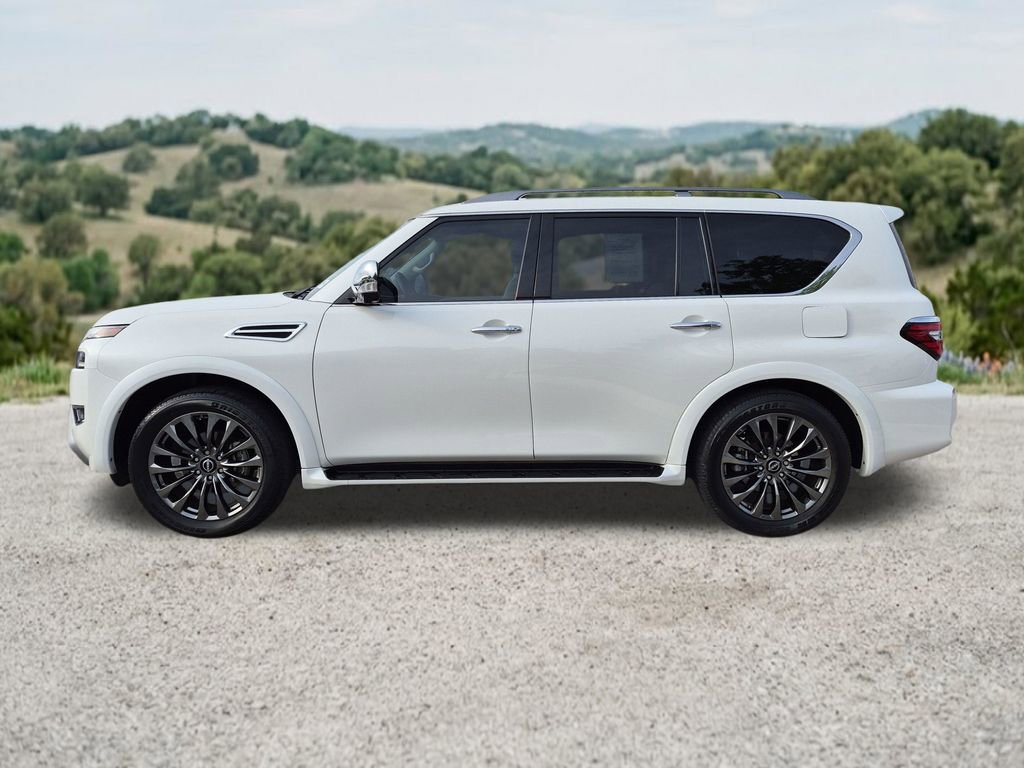 Used 2023 Nissan Armada Platinum RWD image 5