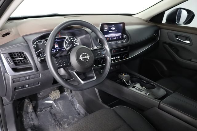 Used 2023 Nissan Rogue SV FWD image 24